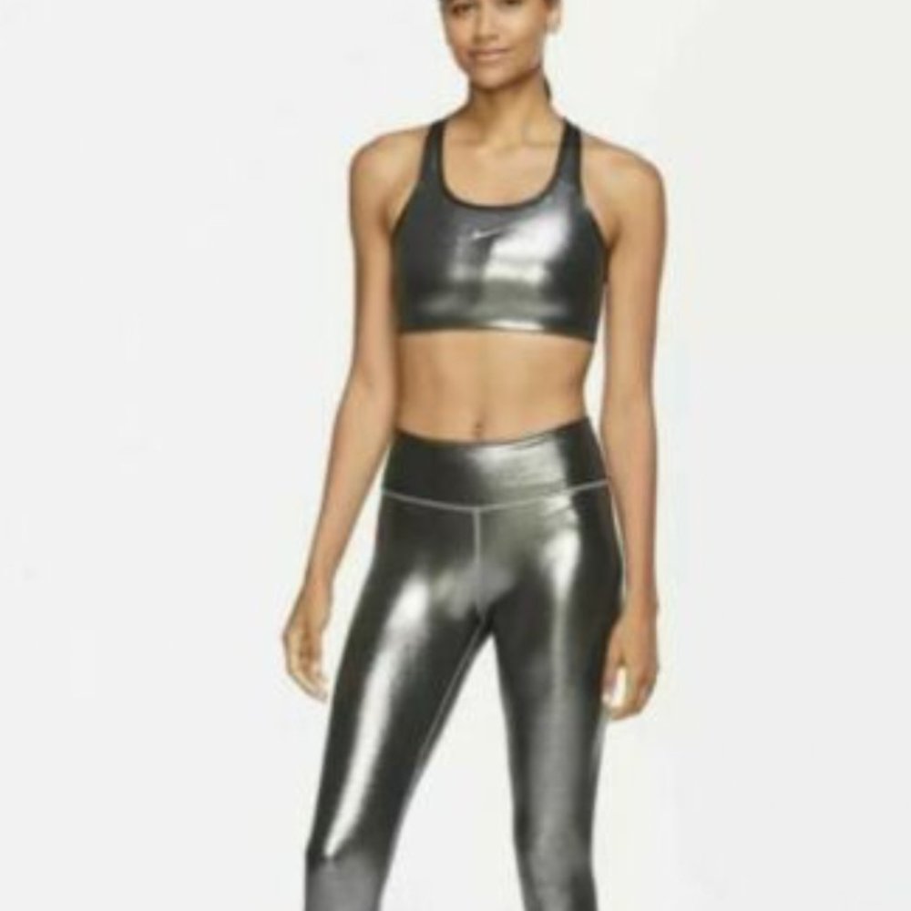 Women Nike 7/ 8 Shimmer Class Leggings XS